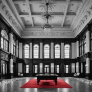 Building a Sustainable Future: Innovations and Challenges in Modern Construction